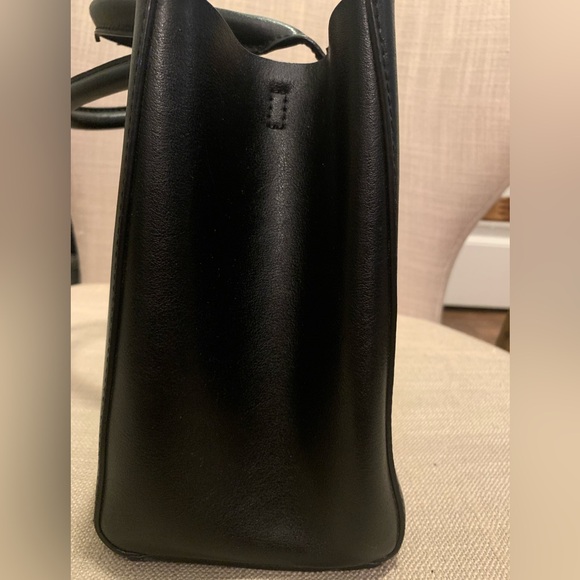 Banana Republic tote - Picture 3 of 5